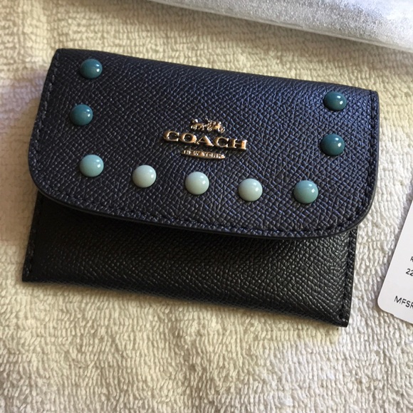 Card pouch - Picture 1 of 5